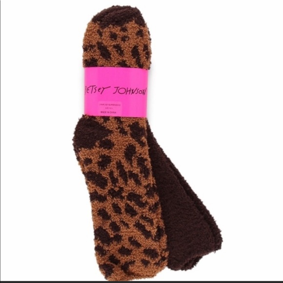 Betsey Johnson Socks Set (2) 🎅🏻Stocking Stuffers - Picture 3 of 8